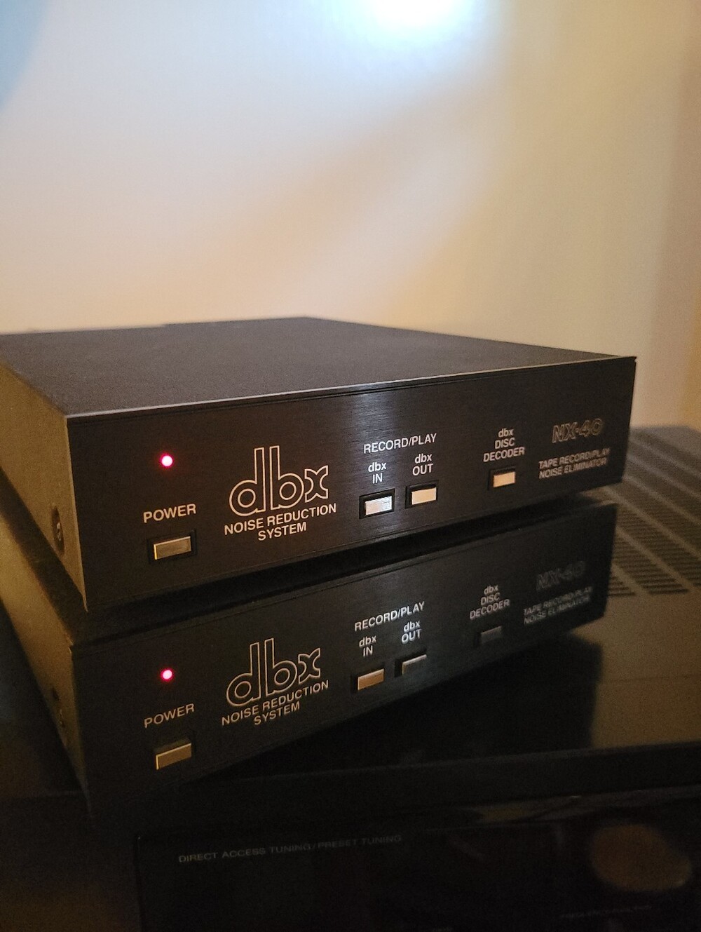 DBX Noise Reduction Systems NX-40